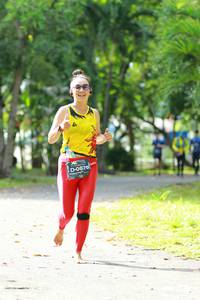 BIB: 0870
                            <button type="button" onclick="openModal(5131390)" class="btn btn-primary btn-sm float-right btn-popup" data-toggle="modal" data-target=".modal-high-quality">
                        <i class="fas fa-shopping-cart"></i> Add to Cart
                    </button>
                                            <button type="button" onclick="isThisMe(5131390, true)" class="btn btn-success btn-sm float-right btn-popup btn-isme hidden" data-toggle="tooltip" data-placement="bottom" title="นี่คือรูปของคุณใช่ไหม คลิกที่นี่เพื่อเอาเข้าอัลบั้ม">
                        <i class="fas fa-plus"></i> Add to album
                    </button>
                    <button type="button" onclick="isThisMe(5131390, false)" class="btn btn-warning btn-sm float-right btn-popup btn-isnotme hidden">
                        <i class="fas fa-ban"></i> Remove from album
                    </button>